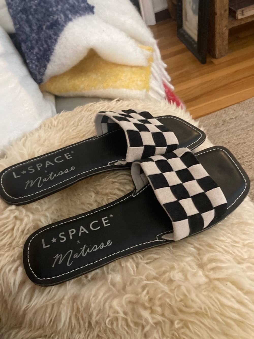l*space Black & Beige Checkerboard Slide Mules - Picture 5 of 5